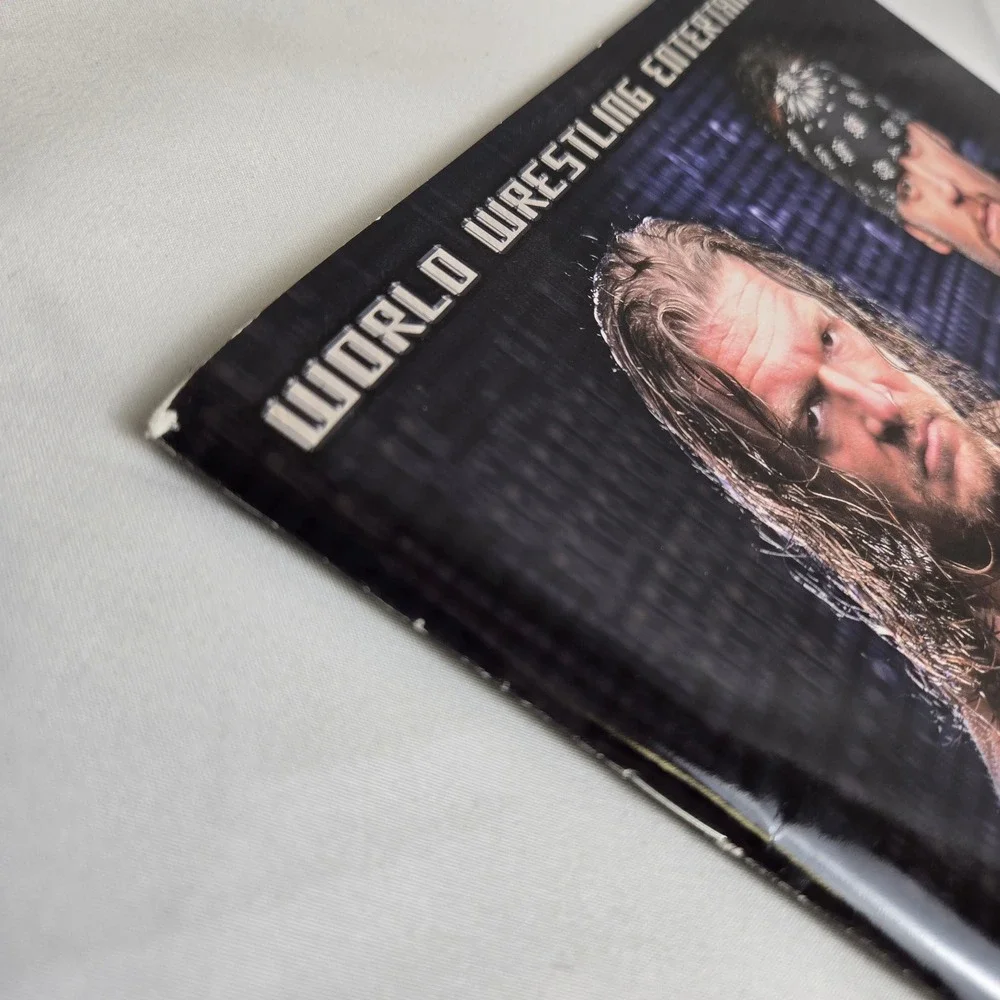WWE World Wrestling Entertainment Official Souvenir Program‎ Vintage 2002